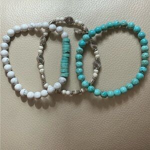 Turquoise and White Beaded Bracelet Set
